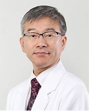 Director of the Sub-Specialists Young Ho Kwon